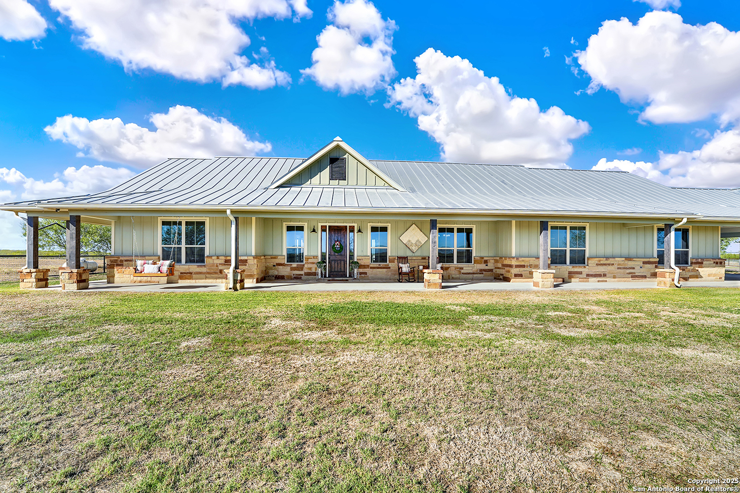 3498 County Road 215 Falls City TX 78113
