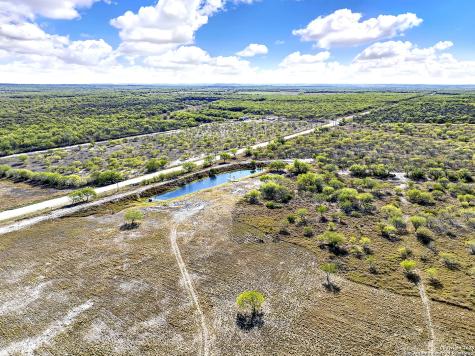 3498 County Road 215 Falls City TX 78113