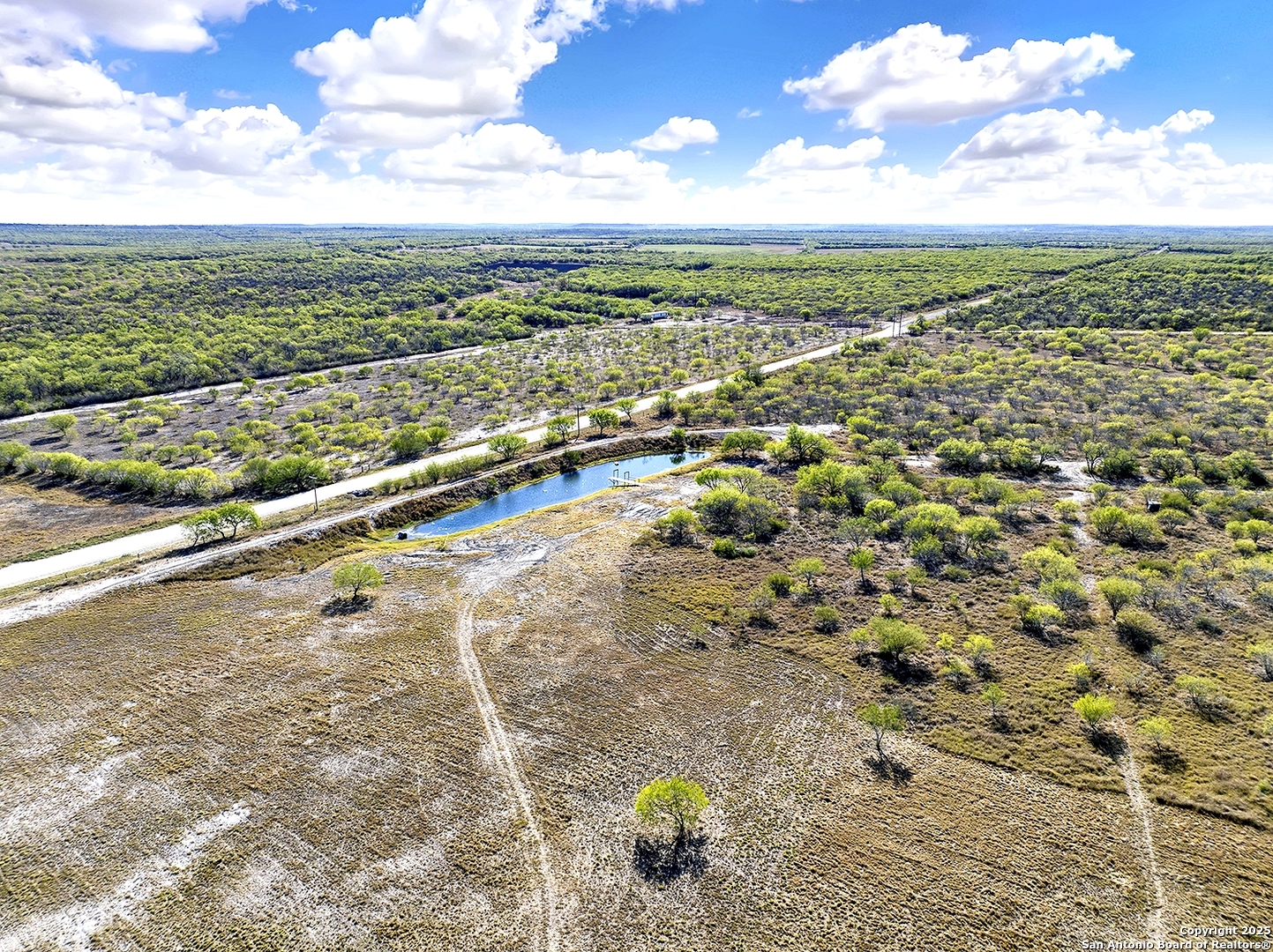3498 County Road 215 Falls City TX 78113