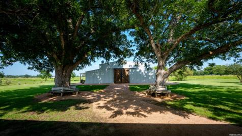 14361 La Vernia Road San Antonio TX 78152