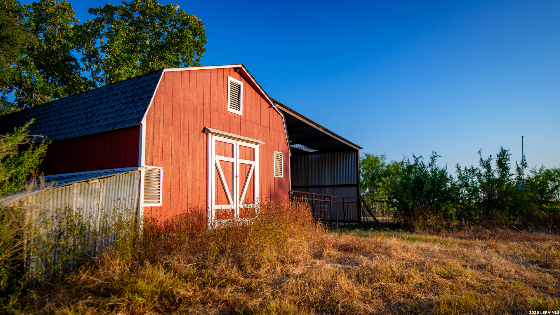 13407 Fm 1346 St Hedwig TX 78152