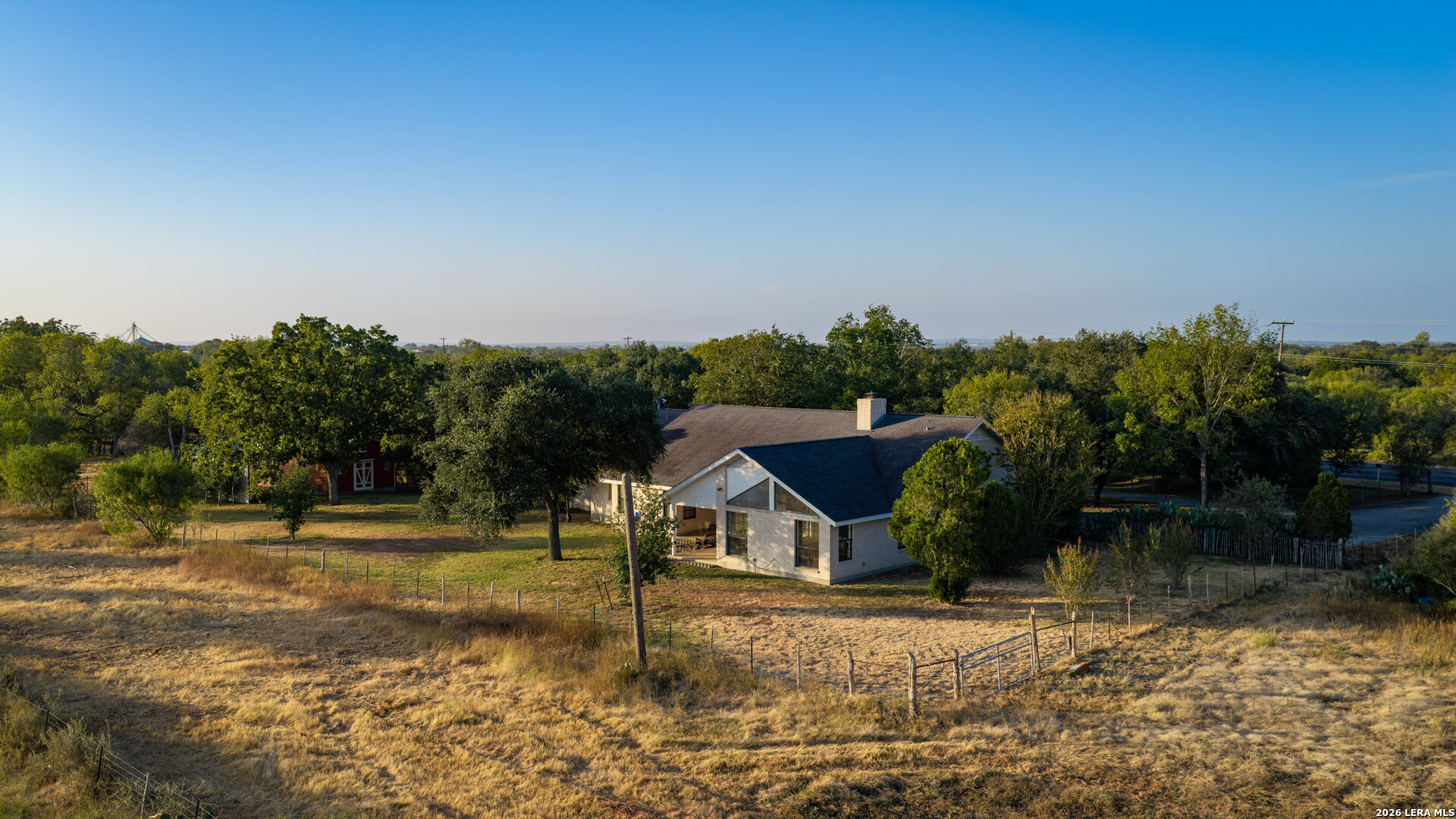 13407 Fm 1346 St Hedwig TX 78152