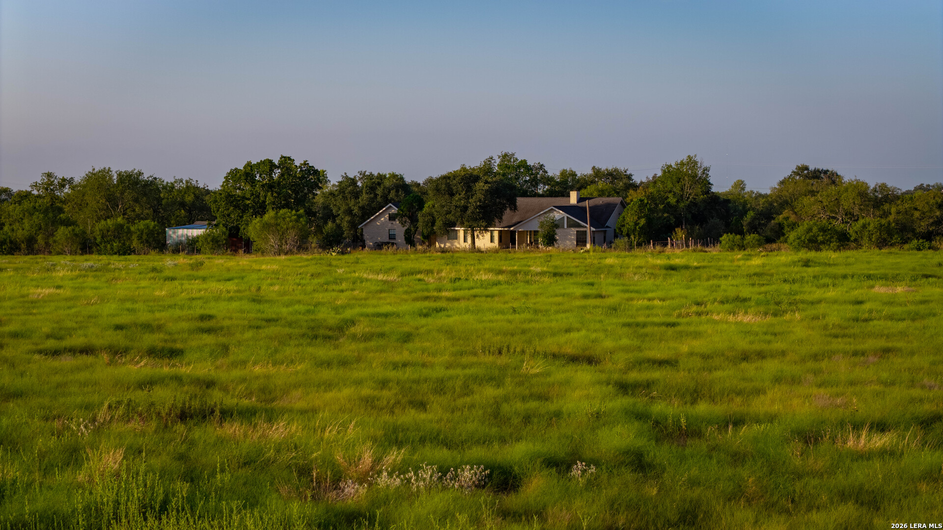 13407 Fm 1346 St Hedwig TX 78152