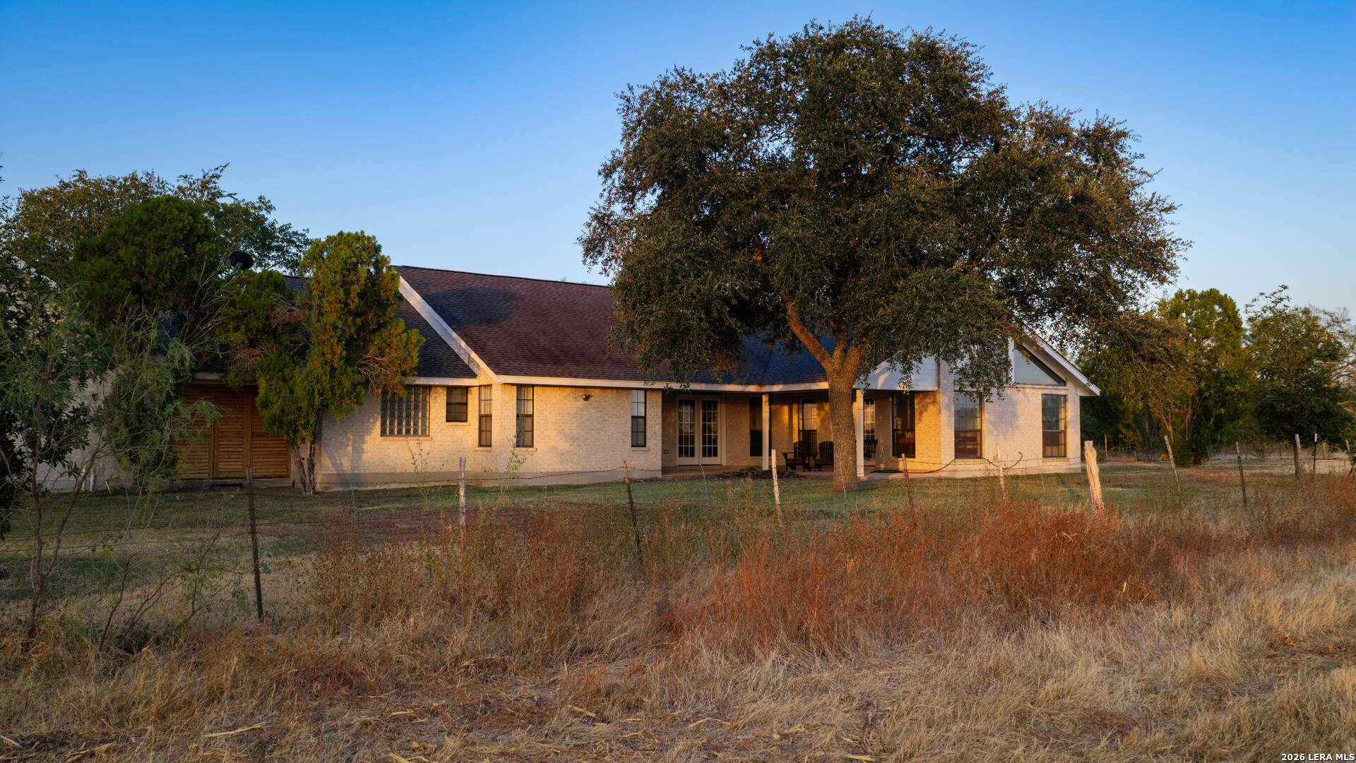 13407 Fm 1346 St Hedwig TX 78152