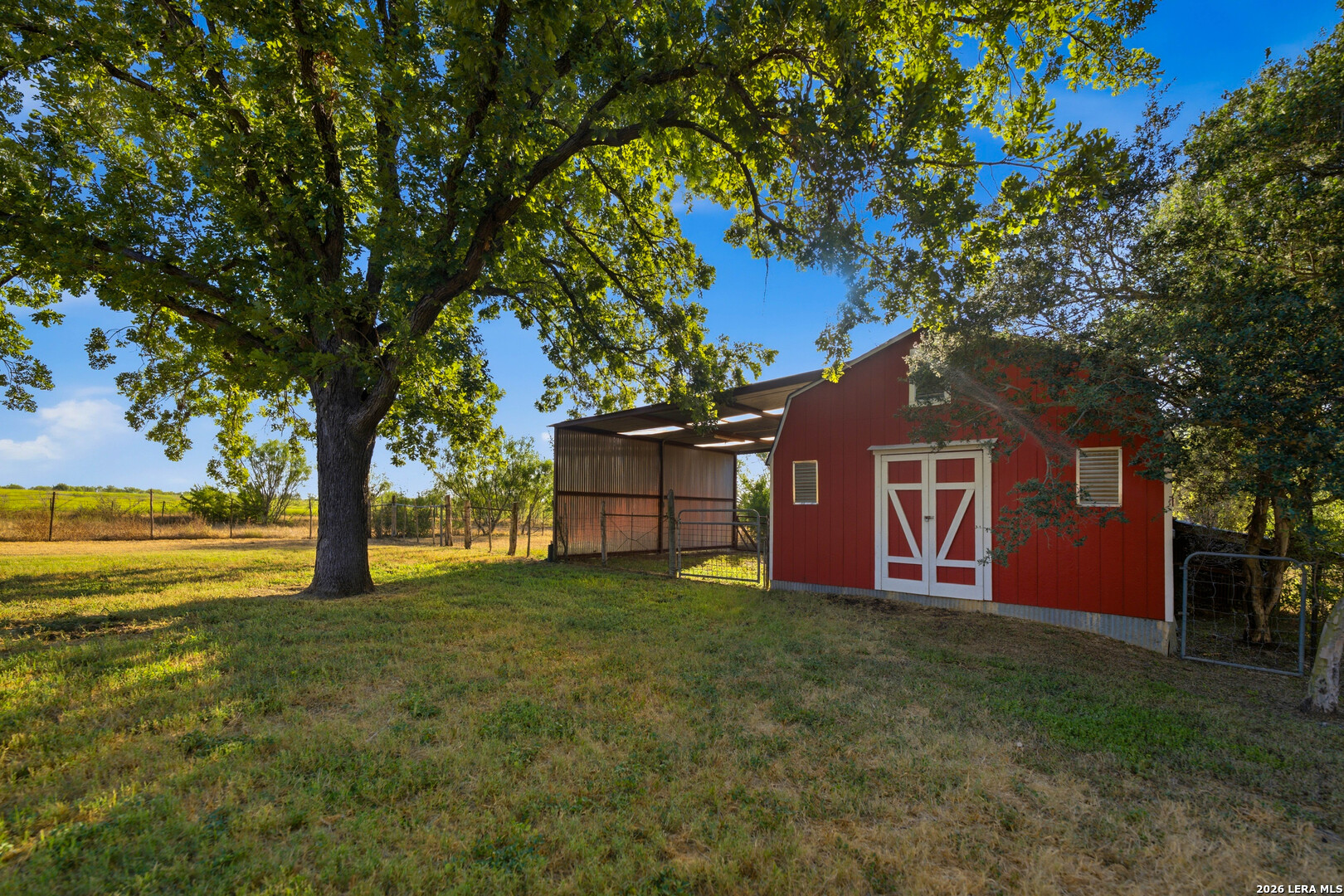 13407 Fm 1346 St Hedwig TX 78152
