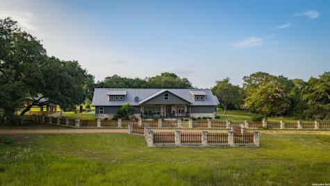 2288 Us Highway 77a Cuero TX 77954