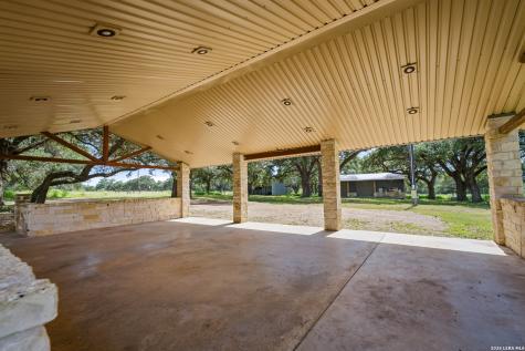 2288 Us Highway 77a Cuero TX 77954