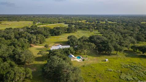 2288 Us Highway 77a Cuero TX 77954