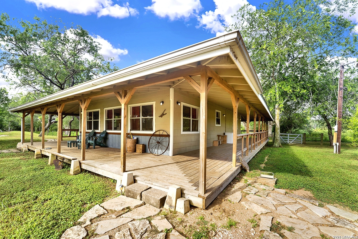 1591 County Road 476 Stockdale TX 78160