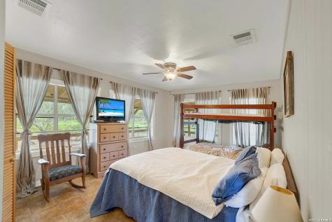 1591 County Road 476 Stockdale TX 78160