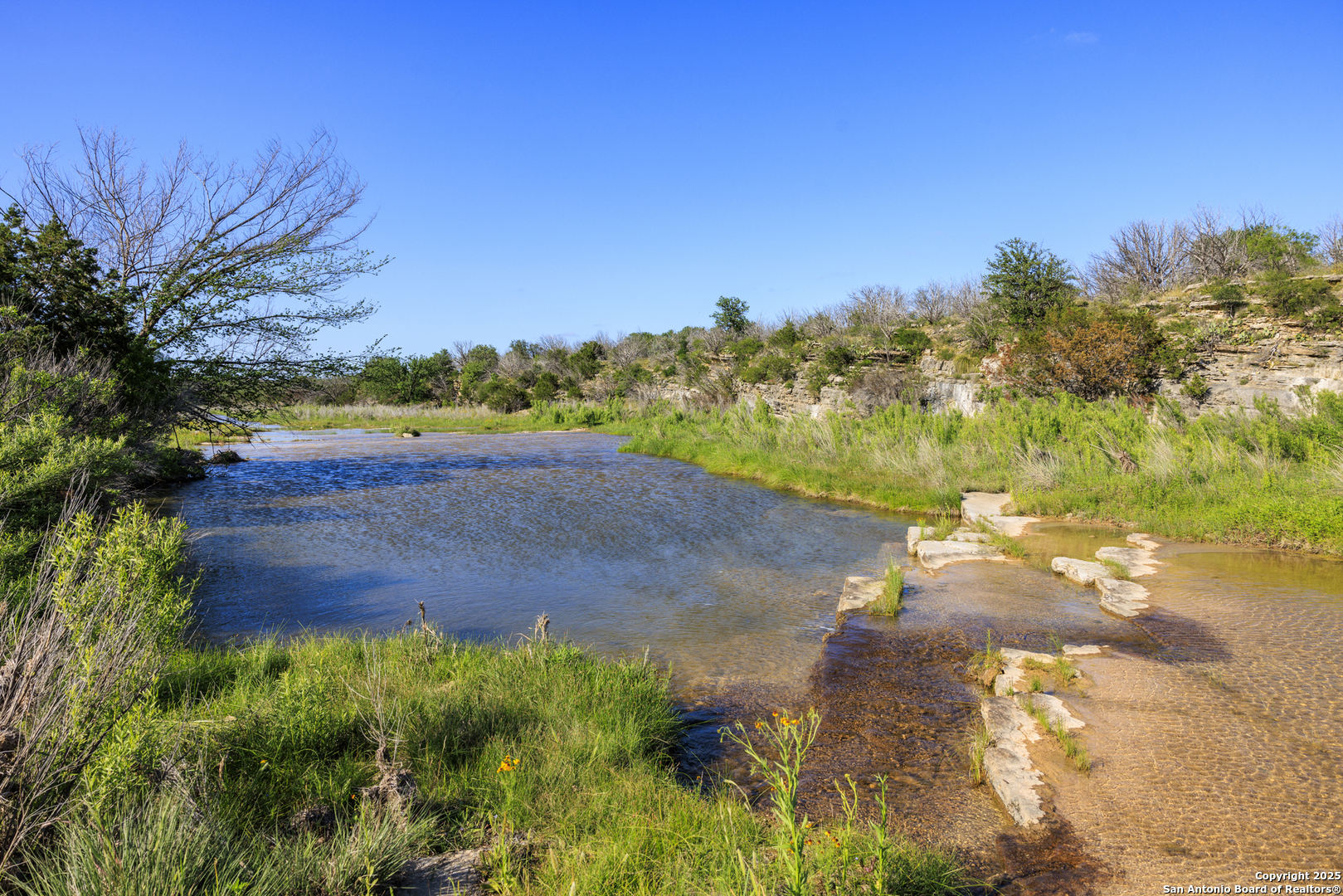 2199 Langes Mill Road Doss TX 78618