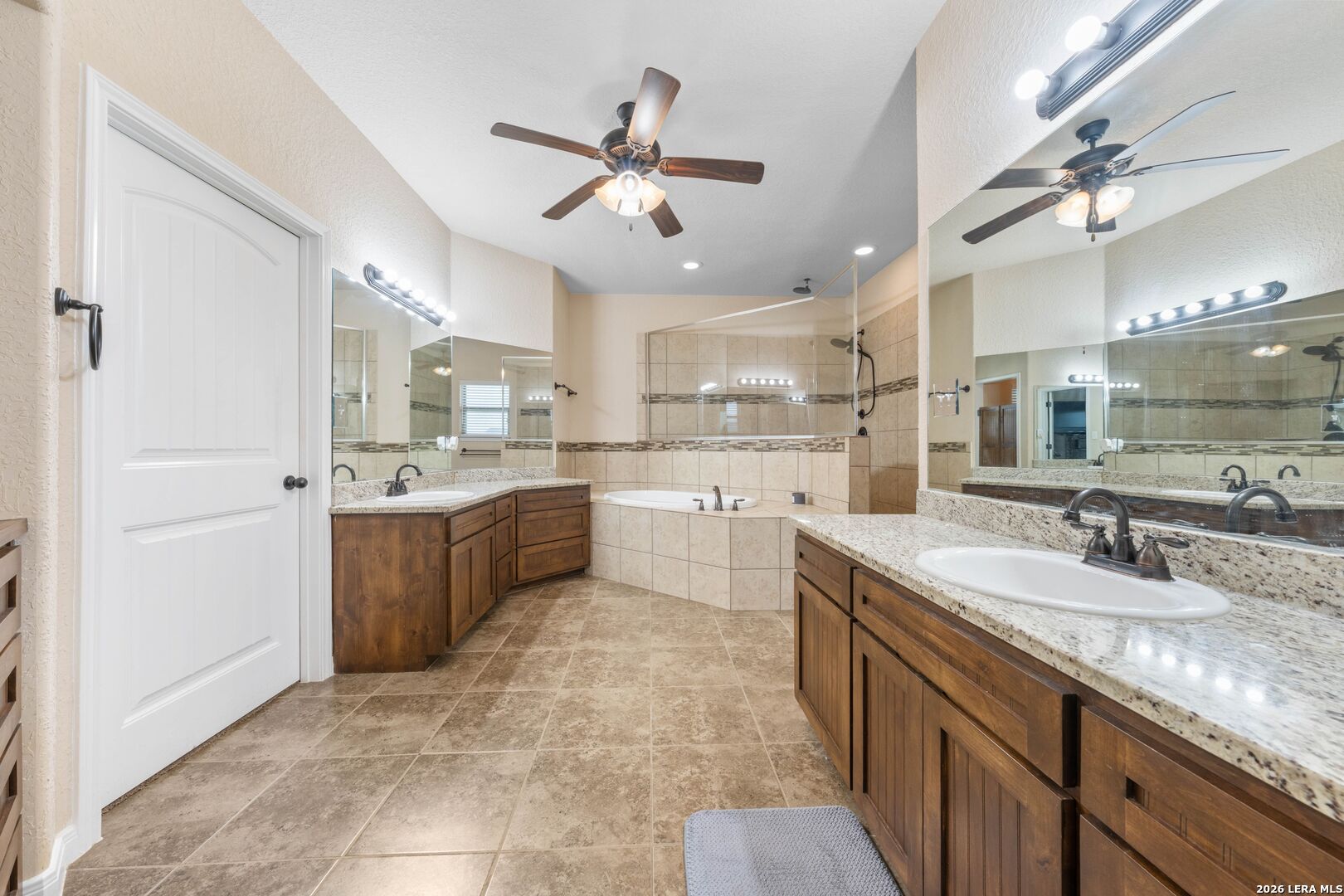 16371 Borregas Road Elmendorf TX 78112