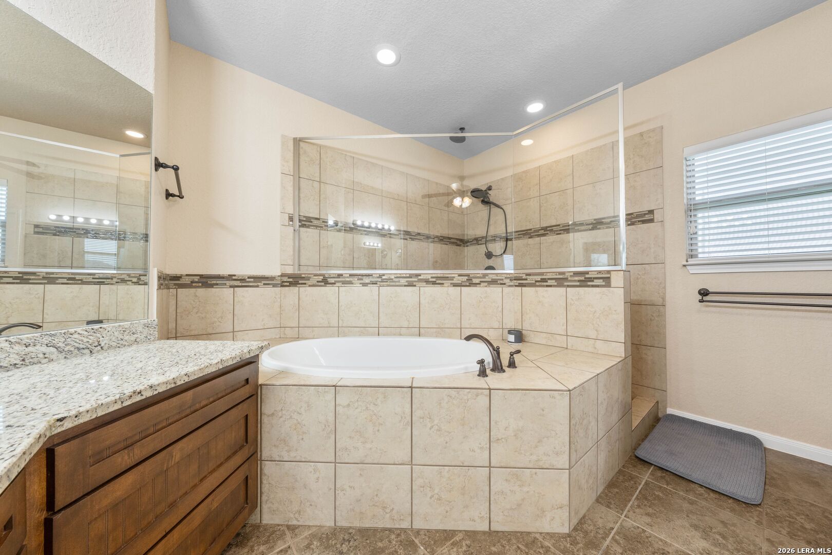 16371 Borregas Road Elmendorf TX 78112