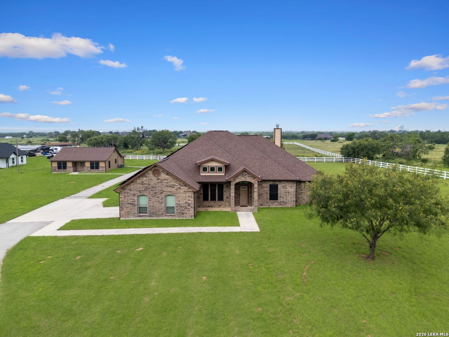 16371 Borregas Road Elmendorf TX 78112