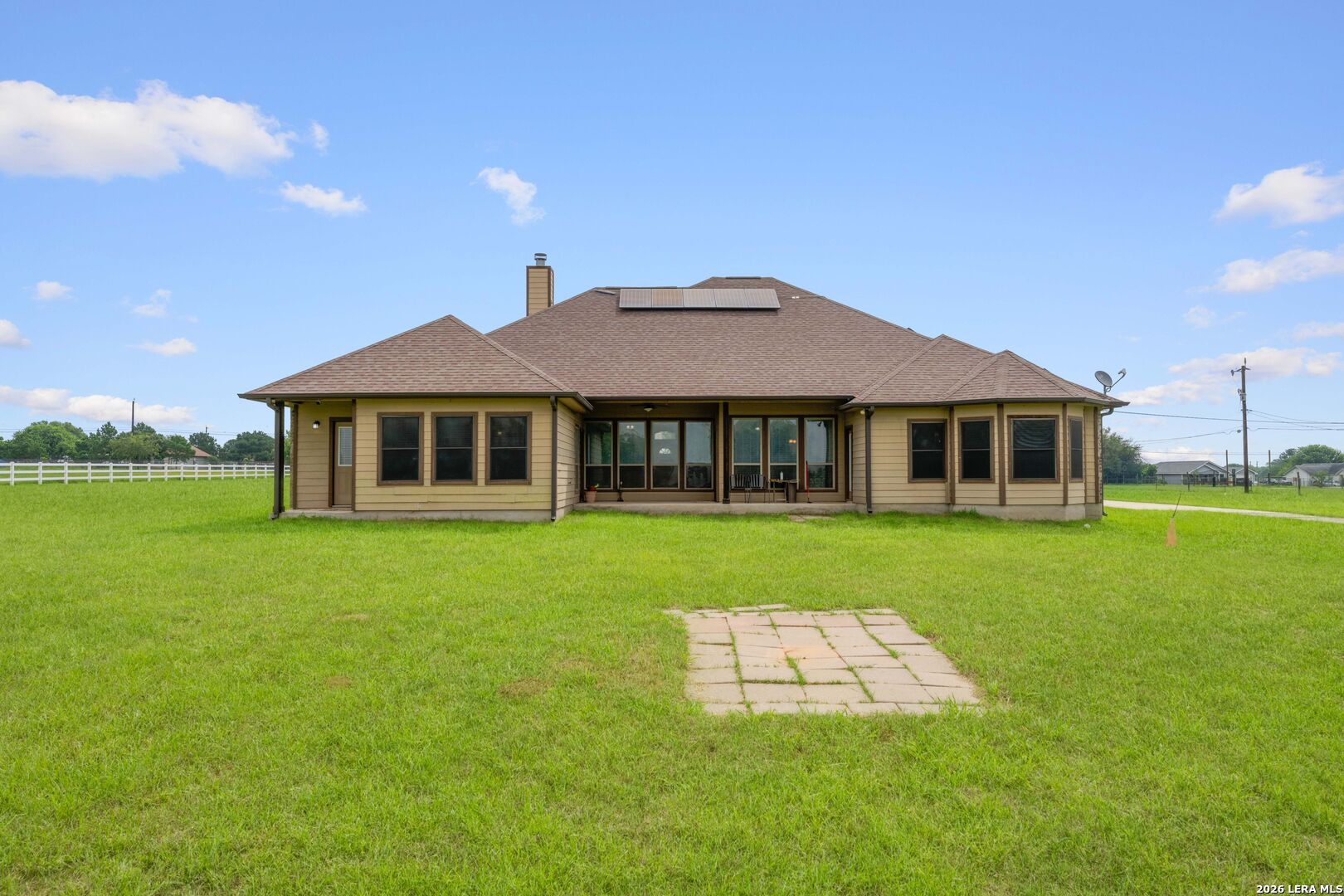 16371 Borregas Road Elmendorf TX 78112