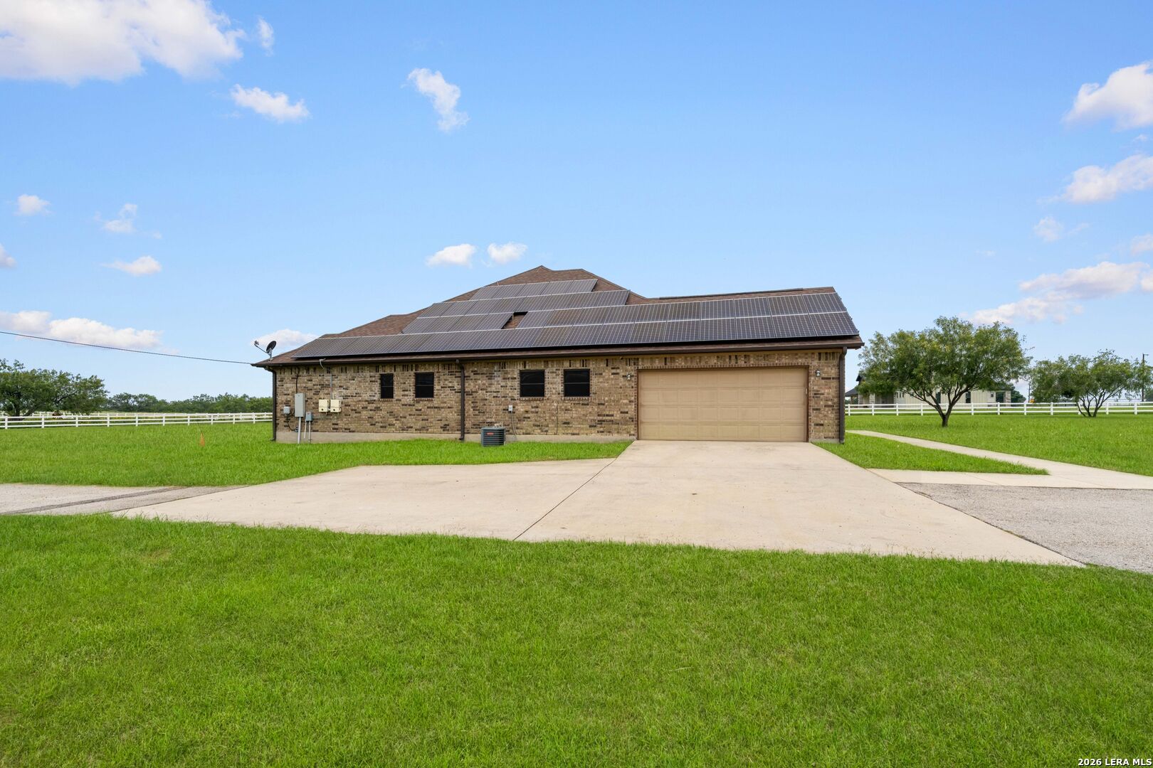 16371 Borregas Road Elmendorf TX 78112