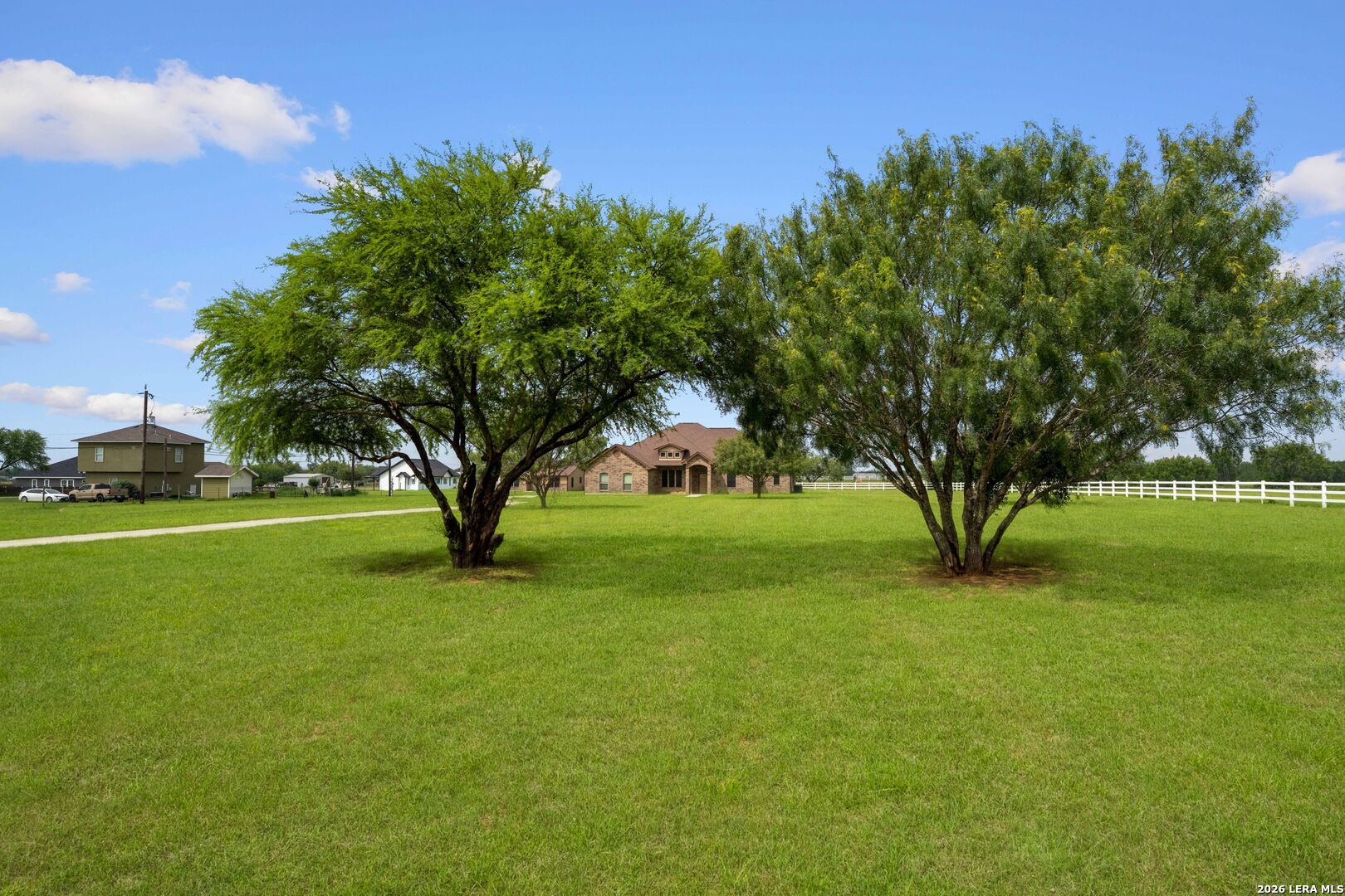 16371 Borregas Road Elmendorf TX 78112