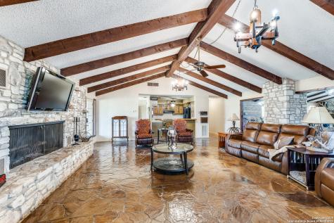10745 Rosemar Lane Adkins TX 78101