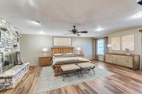 10745 Rosemar Lane Adkins TX 78101