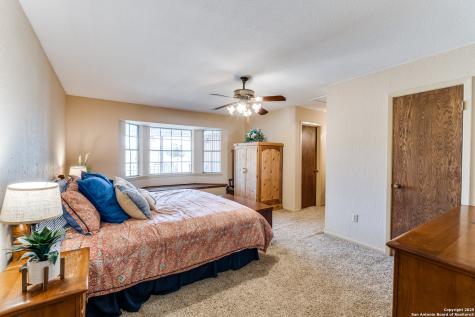 10745 Rosemar Lane Adkins TX 78101