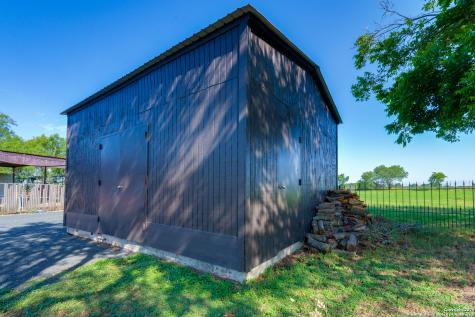 10745 Rosemar Lane Adkins TX 78101