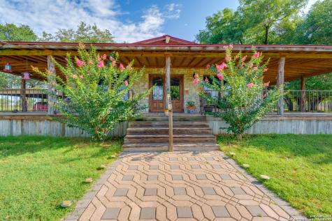 10745 Rosemar Lane Adkins TX 78101