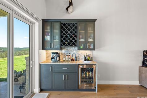 225 Arrowhead Lane Pipe Creek TX 78063