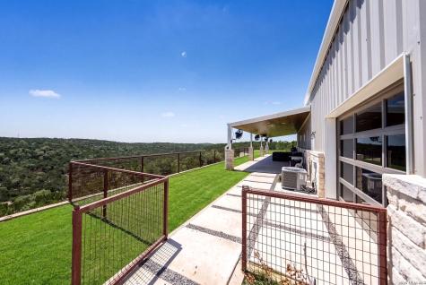225 Arrowhead Lane Pipe Creek TX 78063