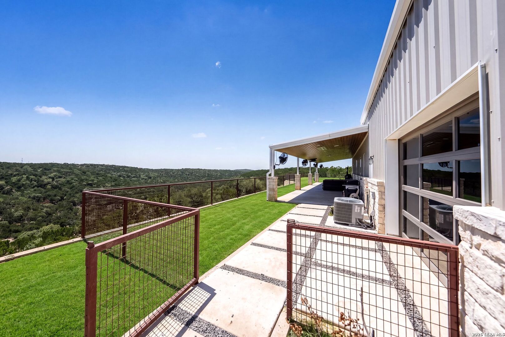 225 Arrowhead Lane Pipe Creek TX 78063
