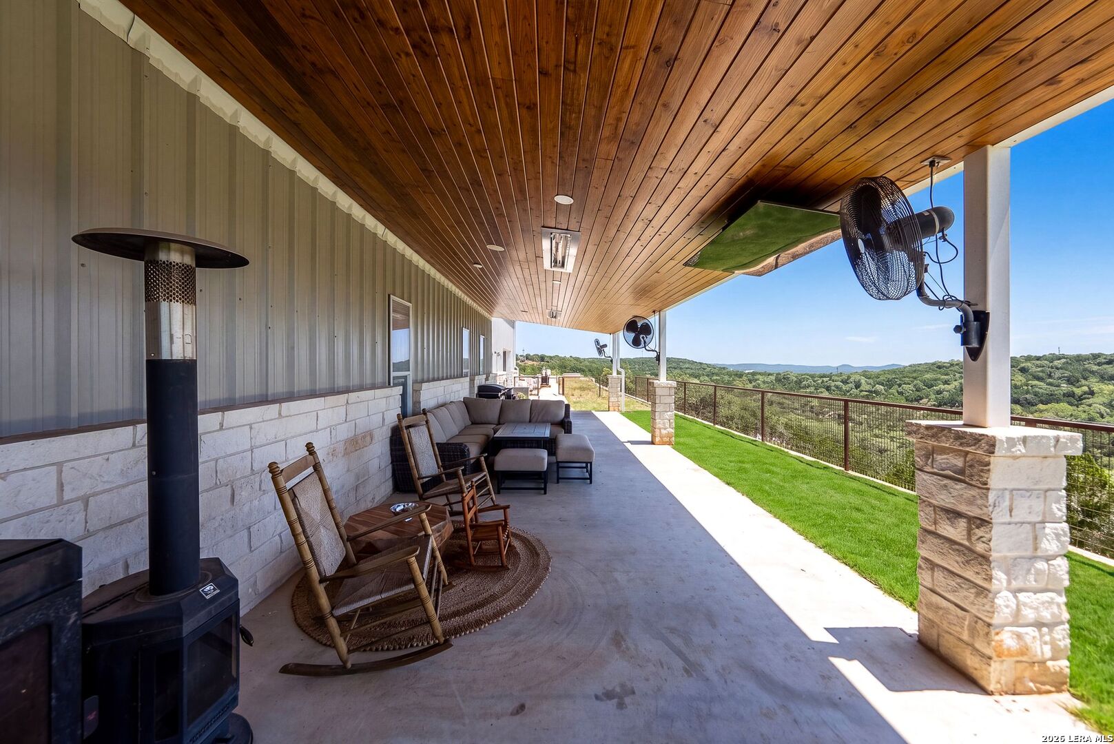 225 Arrowhead Lane Pipe Creek TX 78063