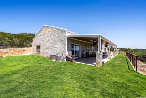 225 Arrowhead Lane Pipe Creek TX 78063