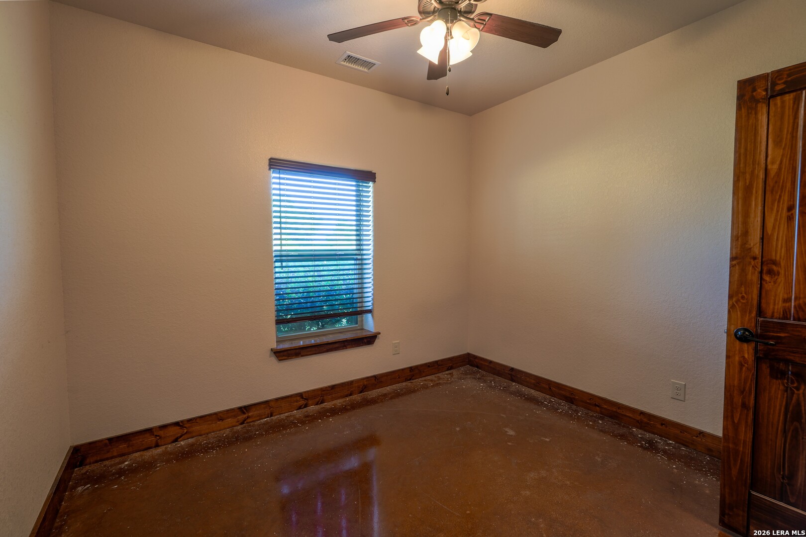 331 County Road 423 Stockdale TX 78160