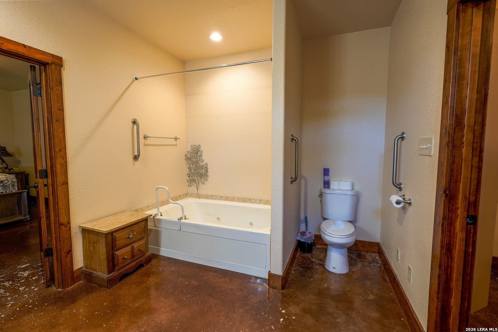 331 County Road 423 Stockdale TX 78160