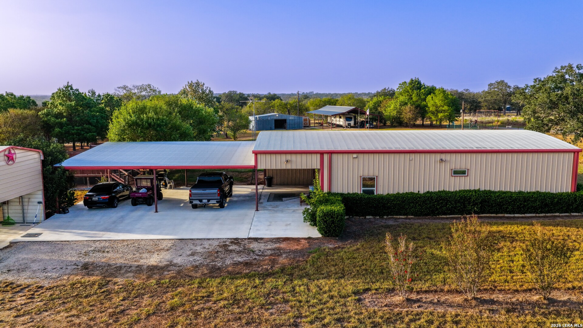331 County Road 423 Stockdale TX 78160