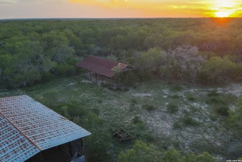 1305 Fm 799 George West TX 78022