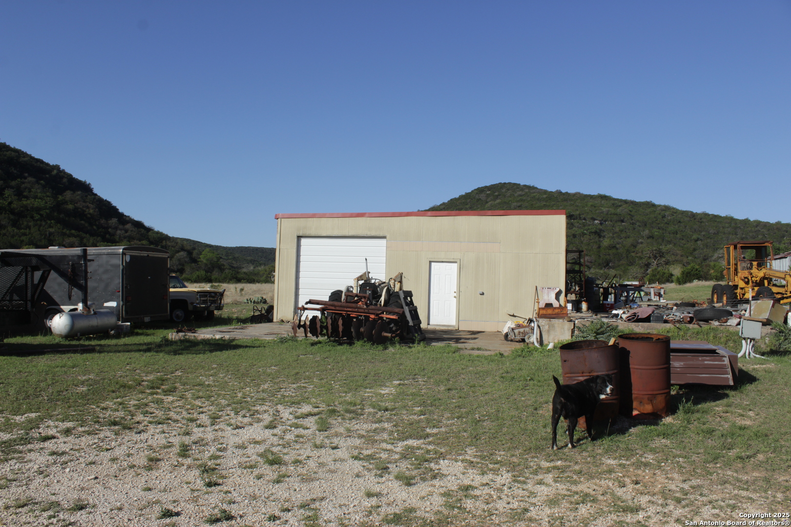 1976 W Cedar Creek Leakey TX 78873