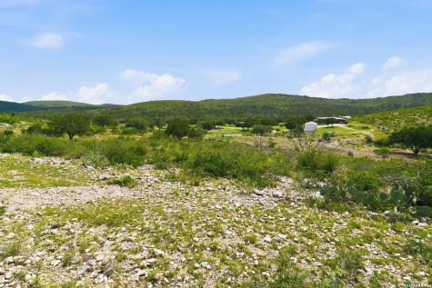 324 Private Road 3325 Sabinal TX 78881