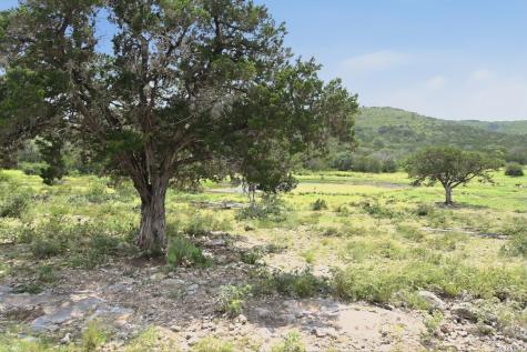 324 Private Road 3325 Sabinal TX 78881