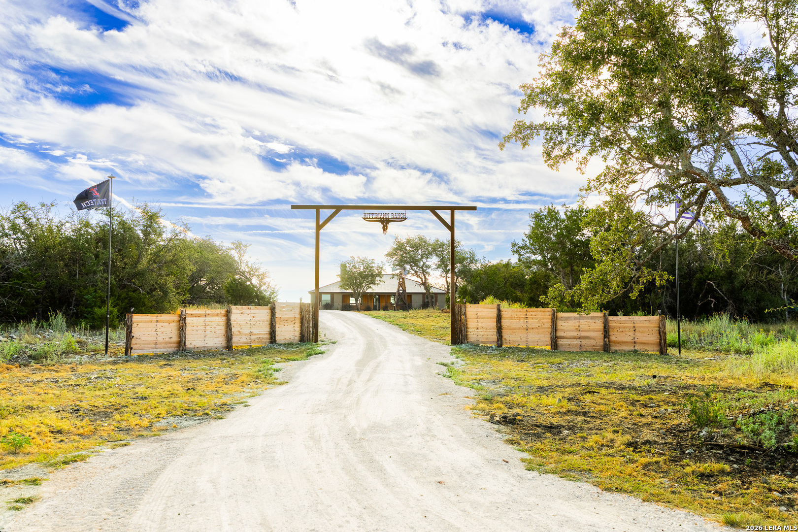 1202 Native Trail Way Harper TX 78631
