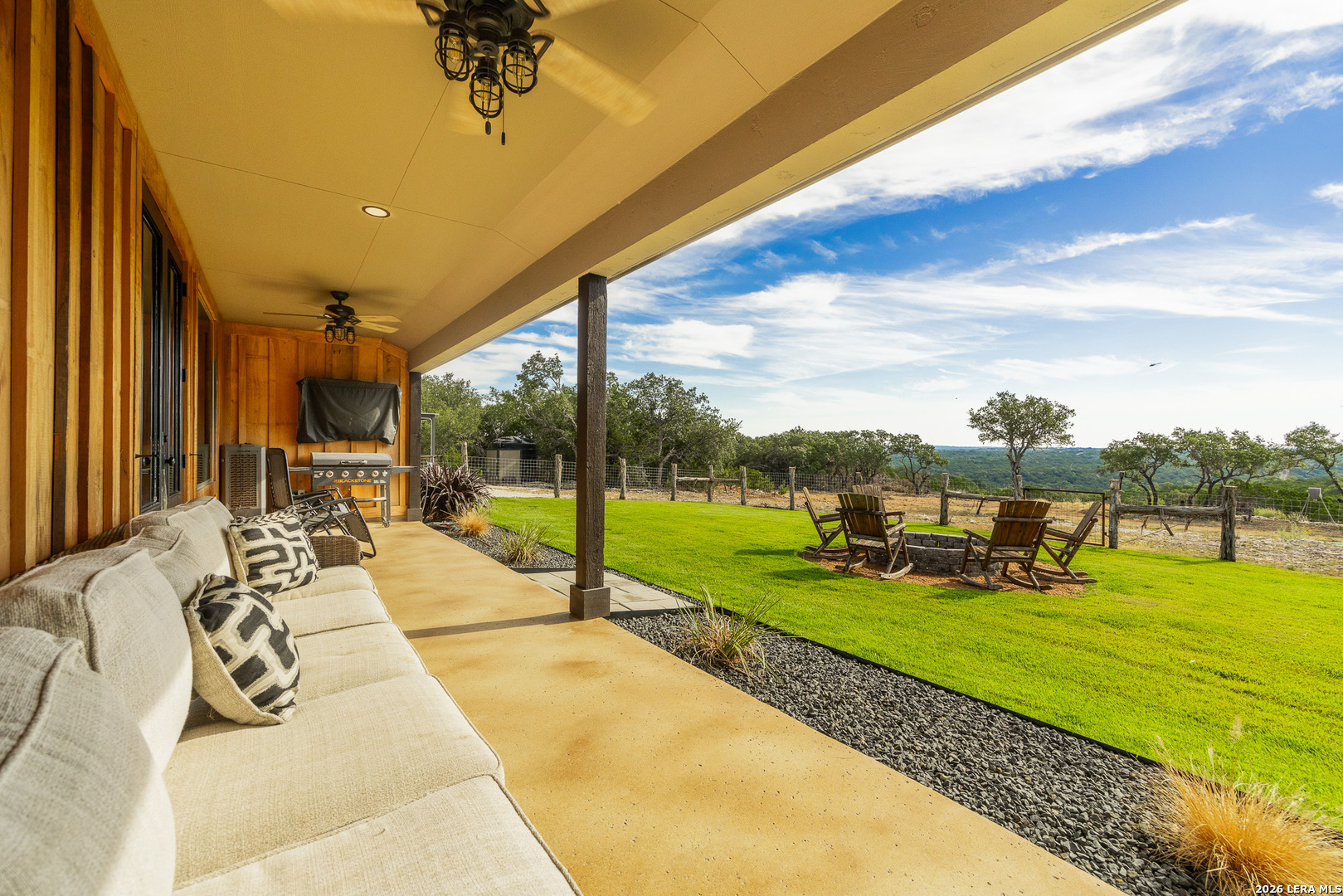 1202 Native Trail Way Harper TX 78631