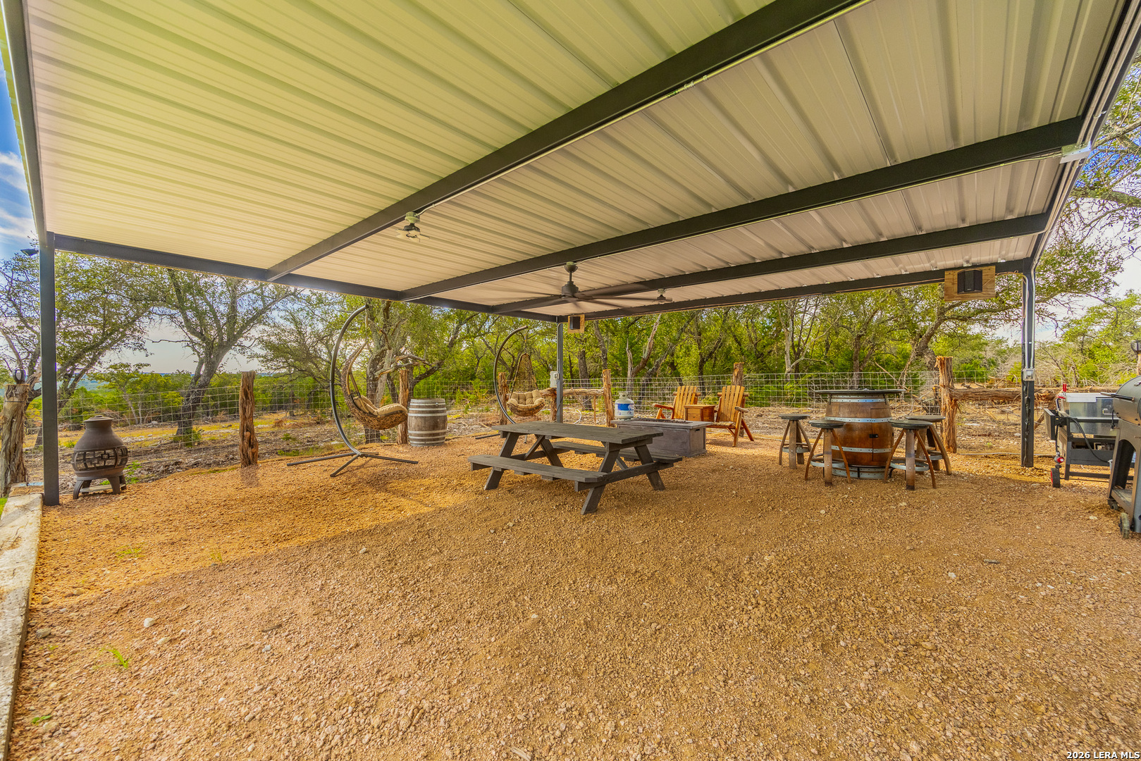 1202 Native Trail Way Harper TX 78631