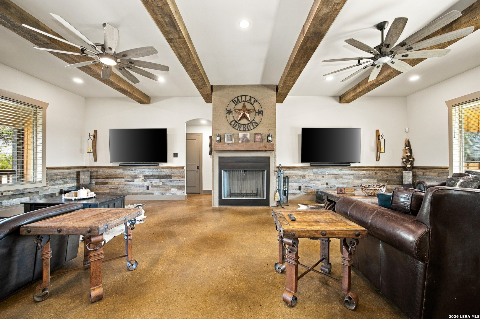 1202 Native Trail Way Harper TX 78631