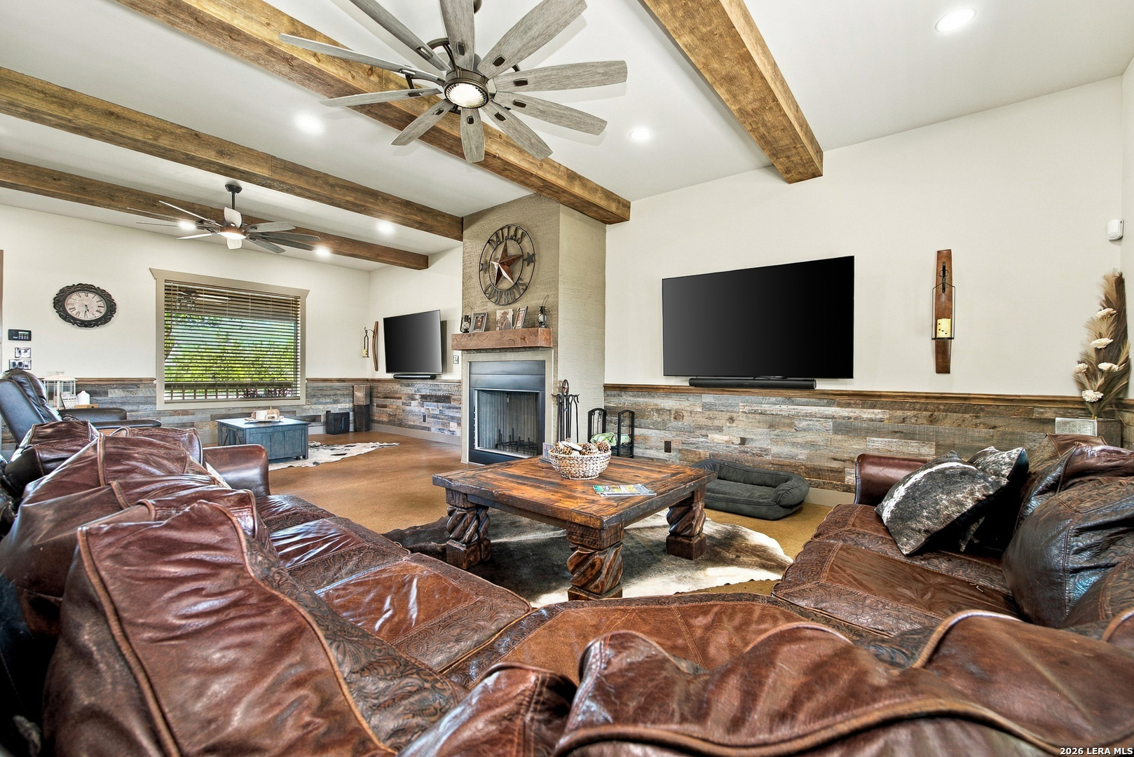 1202 Native Trail Way Harper TX 78631