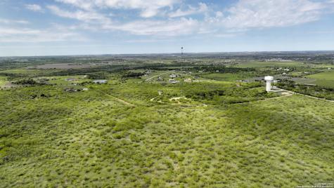 2675 Fm 465 Seguin TX 78155
