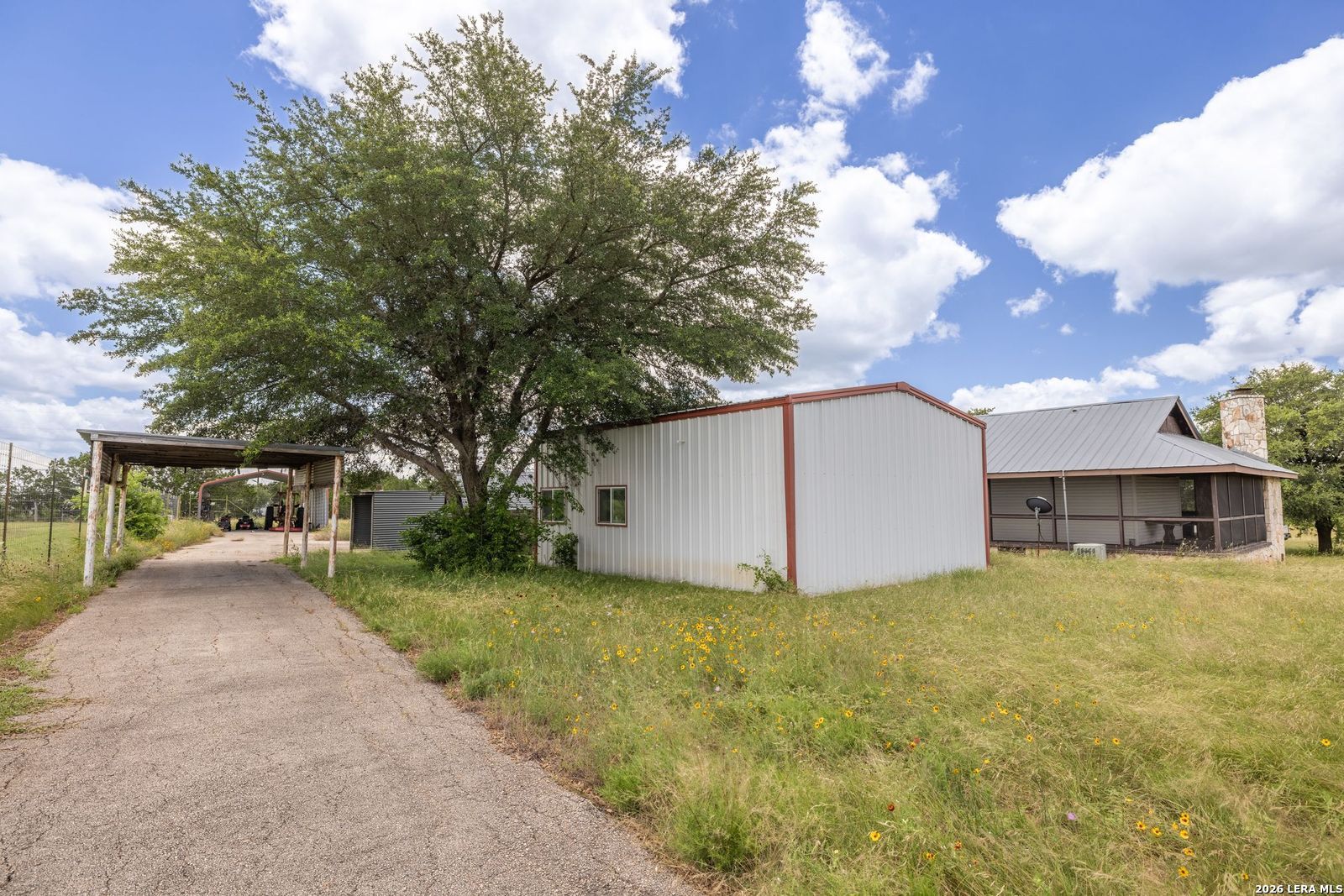 292 Old Loop 173 Bandera TX 78003