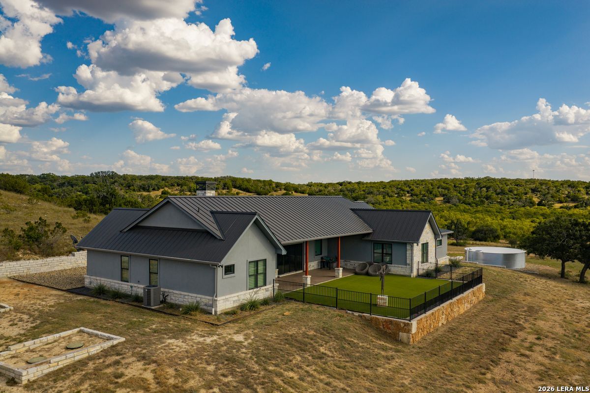 7487 N Us Highway 87 Mason TX 76856