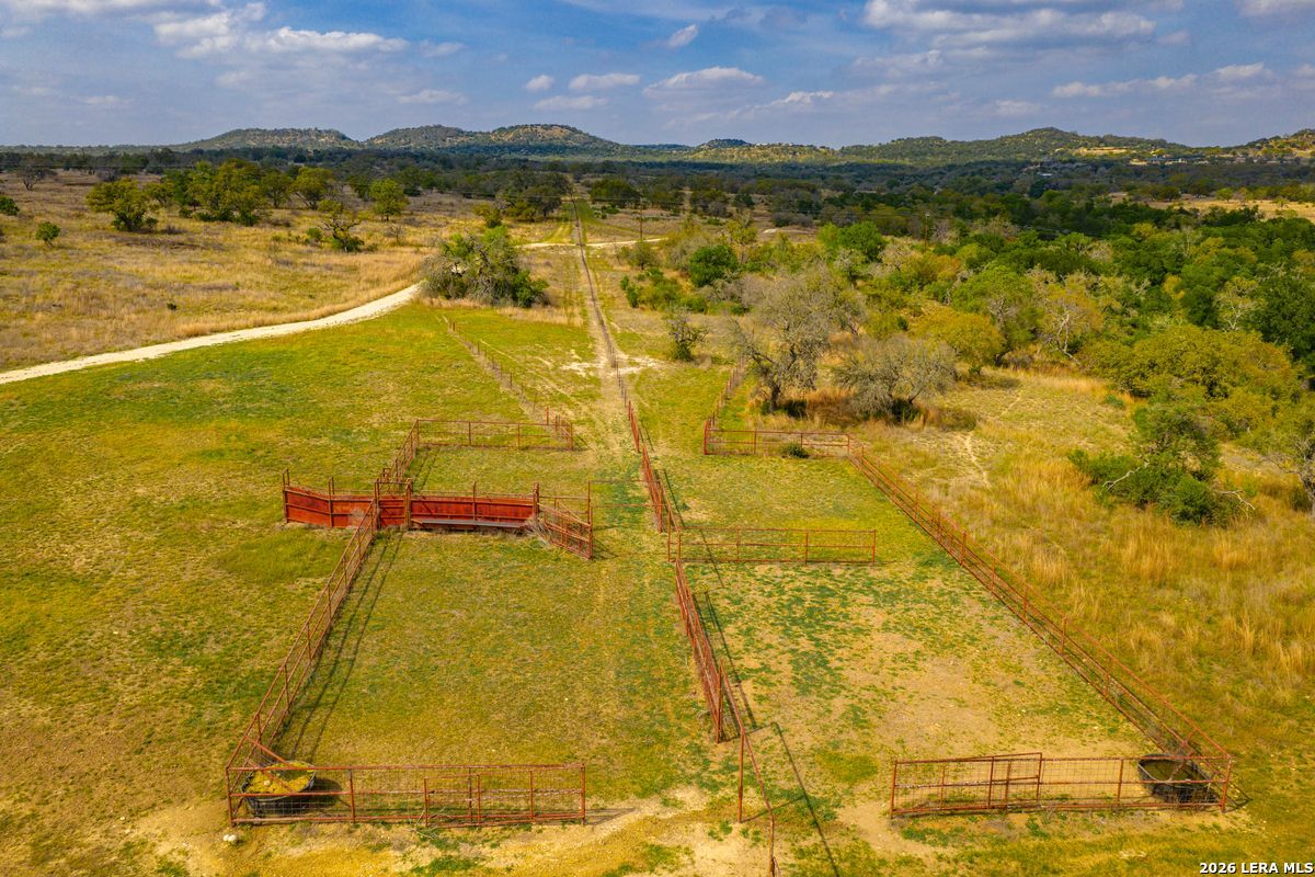 718 Ranch To Market 473 Comfort TX 78013