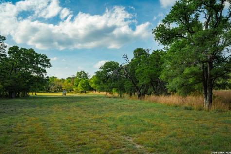 718 Ranch To Market 473 Comfort TX 78013