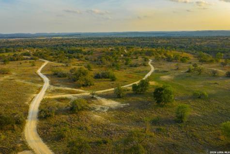 718 Ranch To Market 473 Comfort TX 78013