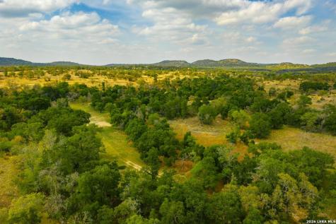 718 Ranch To Market 473 Comfort TX 78013